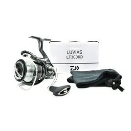 kolowrotek-lekki-i-precyzyjny-daiwa-24-luvias-lt-3000d-9bb-1rb