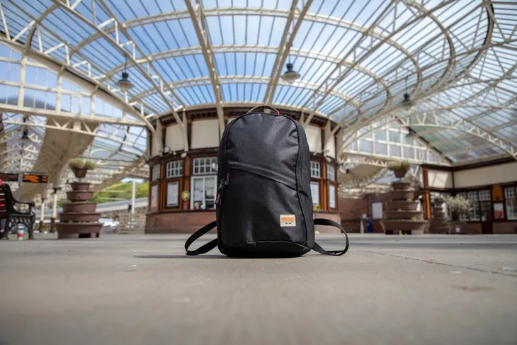 plecak-vango-do-20-l-czarny-material-dominujacy-poliester