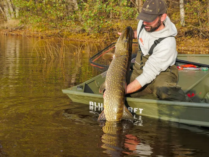rapala-wobler-skitter-pop-sp09-ch-cechy-dodatkowe-brak