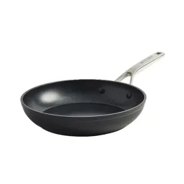 patelnia-tradycyjna-kitchenaid-forged-hardened-aluminium-24-cm-ceramiczna