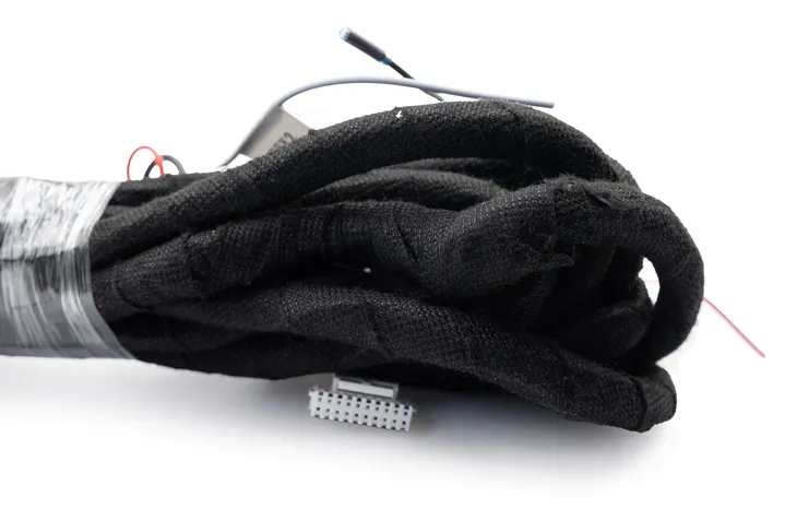 kabel-multimedialny-adapter-do-radia-bmw-e39-e46-e53-do-radia-android-model-y3380-kod-producenta-y3380