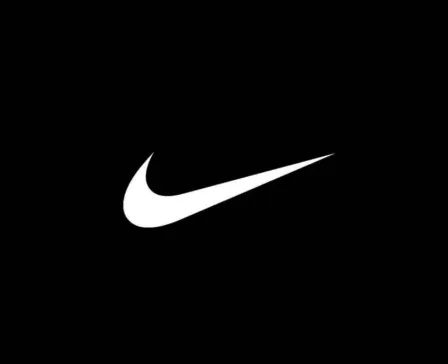 saszetka-nerka-challenger-2-0-1l-nike-cechy-dodatkowe-elementy-odblaskowe