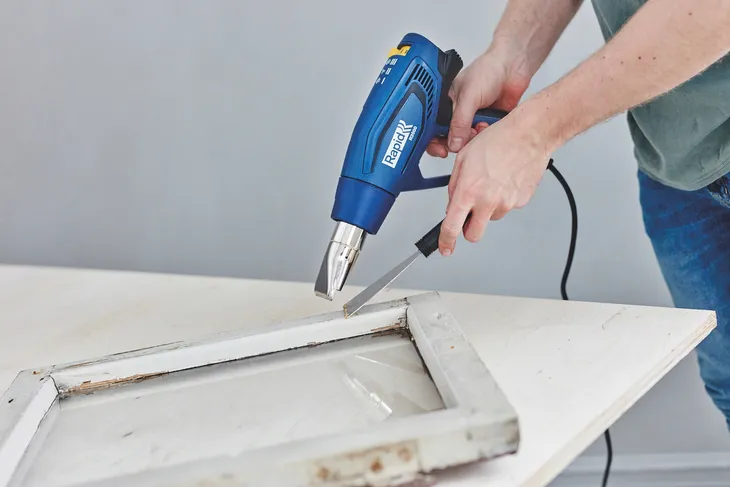 opalarka-rapid-r2000-2000w-60-600c-waga-urzadzenia-1-kg