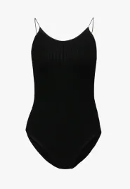 body-czarne-dopasowane-prazki