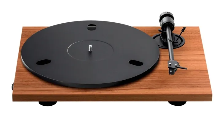 gramofon-hi-fi-plug-and-play-pro-ject-e1-2-pick-it-mm-e-orzech-naped-paskowy
