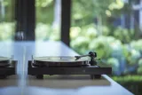 pro-ject-jukebox-e1-om5e-gramofon-system-all-in-one-bluetooth-czerwony-stan-nowy