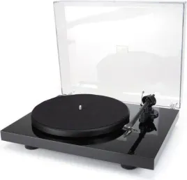 gramofon-pro-ject-debut-iii-dc-piano-black-om5