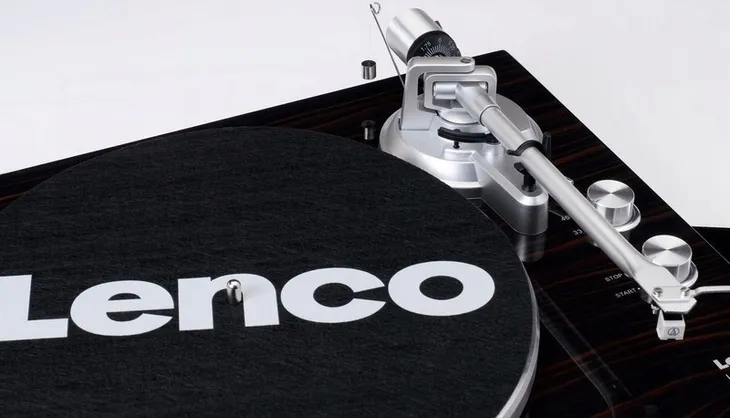 gramofon-lenco-lbt-188wa-orzech-bluetooth-zlacza-usb-wyjscie-audio