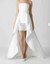 coast-suknia-slubna-bez-rekawow-asymetryczna-rozmiar-38