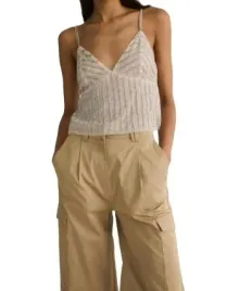 bezowy-dopasowany-klasyczny-top-ramiaczka-dekolt-v-zdobienia-koraliki-m