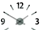 zegar-scienny-modernclock-srebrny-60cm-material-dominujacy-tworzywo-sztuczne