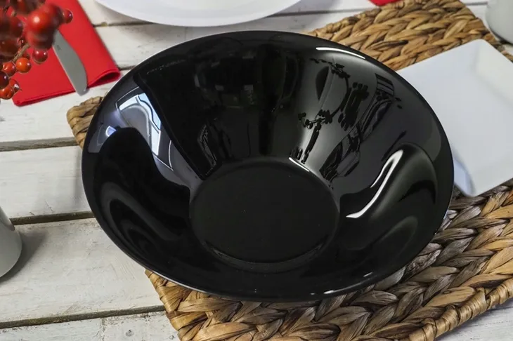 salaterka-luminarc-carine-black-czarna-27-cm-waga-z-opakowaniem-0-786-kg