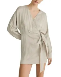 klasyczna-bezowa-sukienka-mini-kopertowy-dekolt-dlugi-rekaw-wiazanie-m