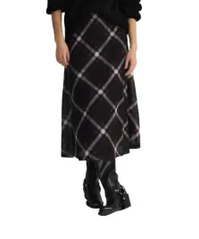 reserved-spodnica-prosta-do-polowy-lydki-rozmiar-s