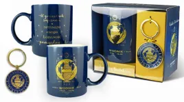 kubek-z-breloczkiem-znak-zodiaku-wodnik