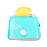 toster-z-akcesoriami-mega-creative-481809-wiek-dziecka-3-lata