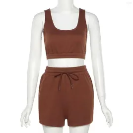 damski-dwuczesciowy-komplet-dresowy-brazowy-na-lato-top-spodenki-s