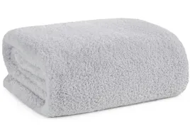 koc-150x200-mikrofibra-baranek-miekki-puszysty-srebrny