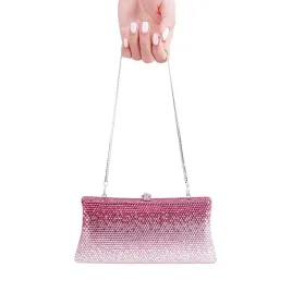 stylowa-kopertowka-zdobiona-cyrkoniami-ombre