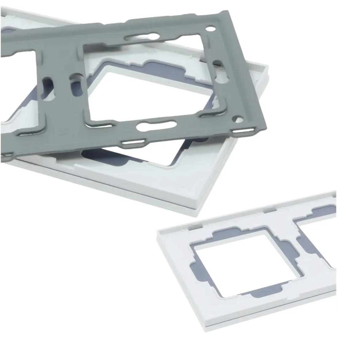 ramka-poczworna-avtelectro-bialy
