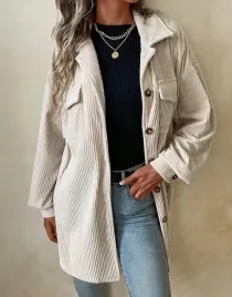 bezowy-cienki-przejsciowy-plaszcz-shacket-guziki-sztruks-kieszonki-shein-36