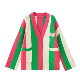 damski-modny-sweter-w-grube-paski