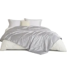 satynowa-narzuta-na-lozko-150-200-cm