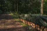 plandeka-moro-kamuflazowa-4-x-6m-wzmacniana-plachta-biwakowa-waga-z-opakowaniem-2-25-kg