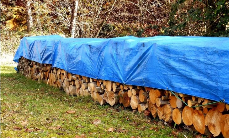 plandeka-niebieska-na-auto-taras-mocna-duza-8x12m-szerokosc-8-m
