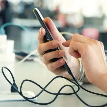 kabel-emos-usb-typ-c-apple-lightning-1-m-bialy-kod-producenta-sm7015w