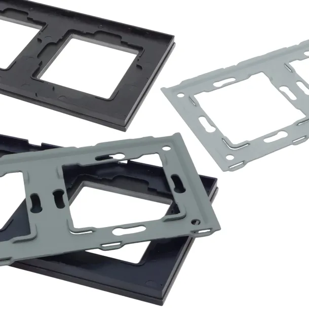 ramka-pieciokrotna-avtelectro-czarny-kod-producenta-twg-r-005b