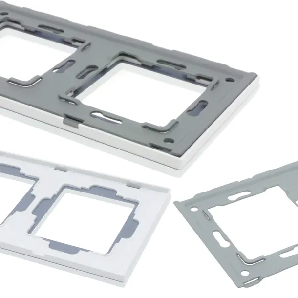 ramka-potrojna-avtelectro-bialy-marka-bez-marki