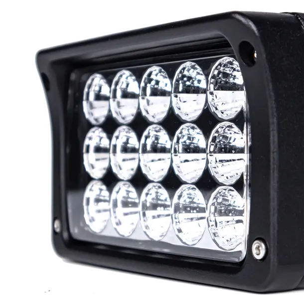 lampa-robocza-led-15x-led-stan-nowy-producent-czesci-kamar