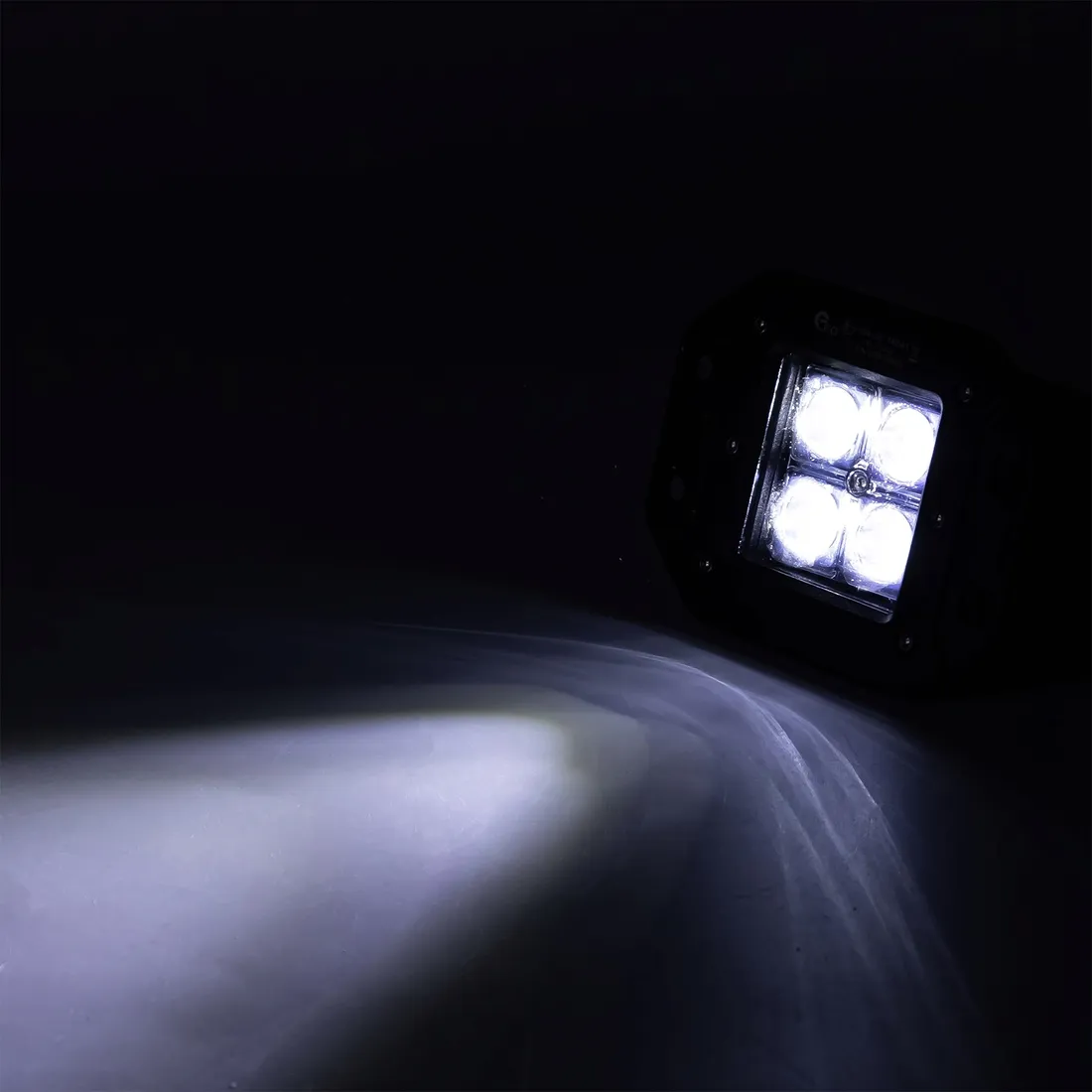 lampa-robocza-led-4x-led