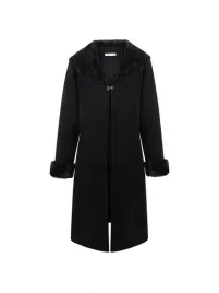 czarna-narzutka-z-futerkiem-dzianinowa-prazkowana-elegancka-shein-158