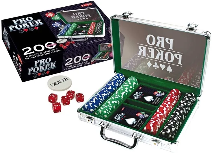 zestaw-do-gry-w-pokera-poker-pro-200-zetonow-glinianych-2-talie-tactic-rodzaj-podstawa