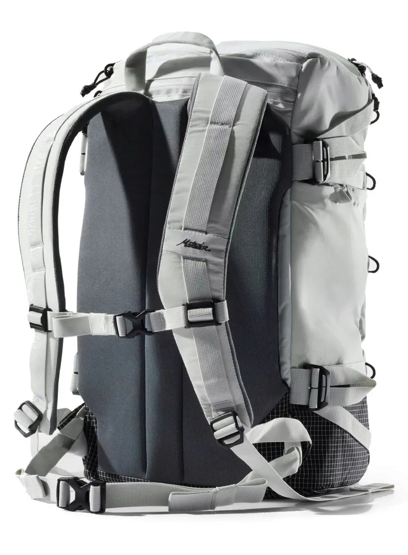 plecak-codzienny-matador-seg28-backpack-arctic-white
