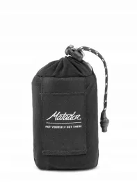 skladany-koc-kieszonkowy-na-plaze-matador-pocket-blanket-mini-black