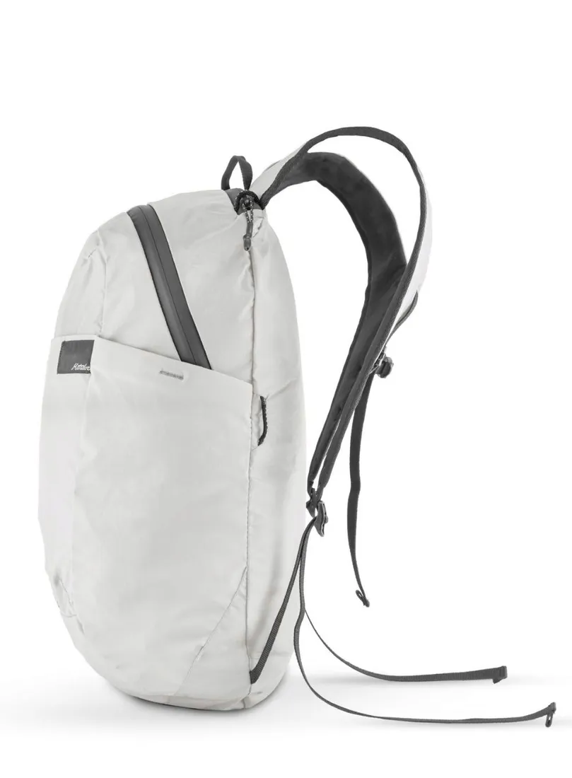 plecak-ultralekki-matador-refraction-packable-backpack-16l-arctic-white-marka-matador