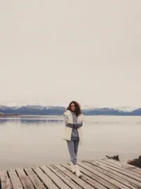 outhorn-kurtka-damska-puchowa-z-kapturem-f015-rozmiar-xl