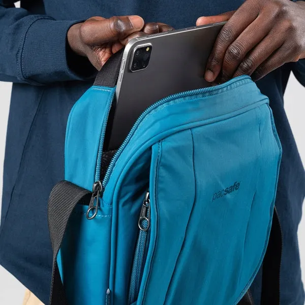 pacsafe-torebka-nylon-niebieski-kolor-niebieski