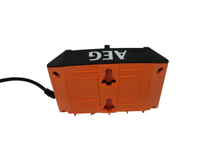ladowarka-do-akumulatorow-aeg-18v-bl18s-kod-producenta-4935472276