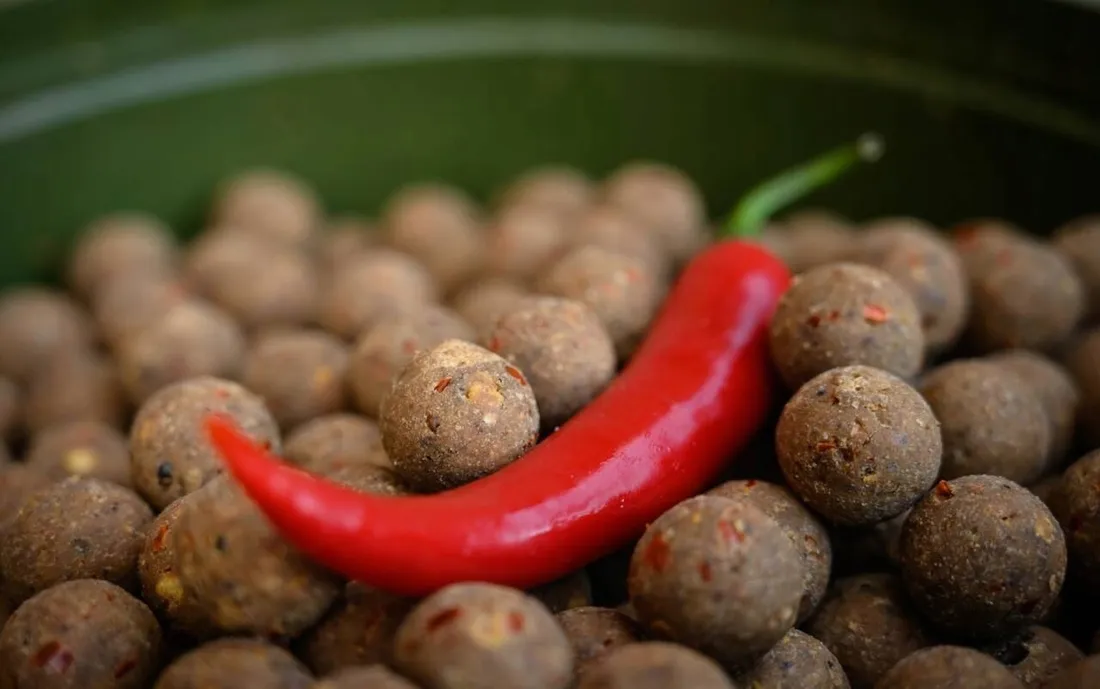 kulki-hot-crab-krill-20mm-5kg-dynamite-baits-marka-dynamite-baits