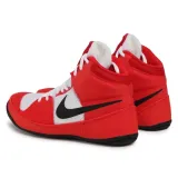 buty-fury-nike-44-kolor-dodatkowy-czerwony