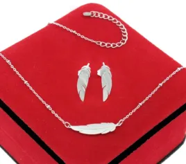 komplet-bizuterii-2-czesciowy-srebrne-piorka-stal-chirurgiczna