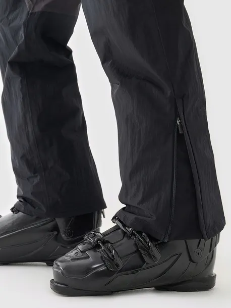 spodnie-4f-xl-plec-mezczyzna