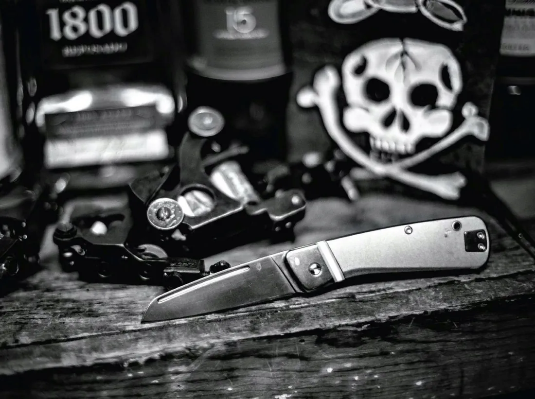 noz-turystyczny-gerber