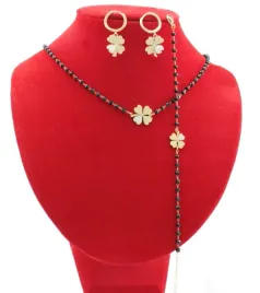 komplet-bizuterii-stal-chirurgiczna-3-cz-czarne-koraliki-koniczyki-cyrkonie