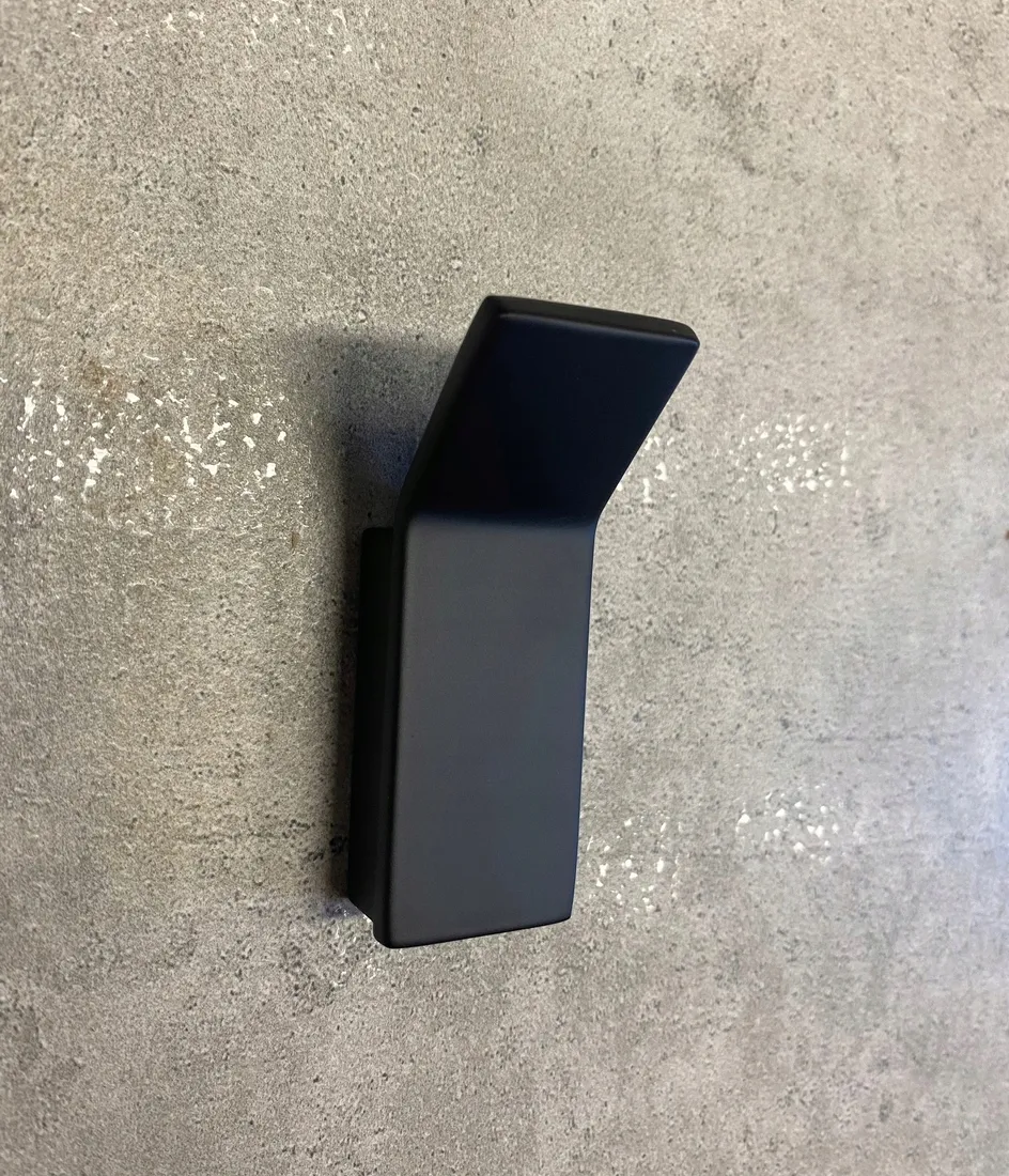 bemeta-135106020-nero-haczyk