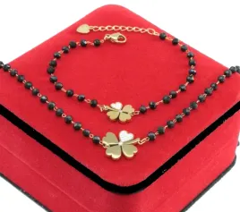 komplet-bizuterii-stal-chirurgiczna-2-cz-czarne-koraliki-koniczyki-cyrkonie